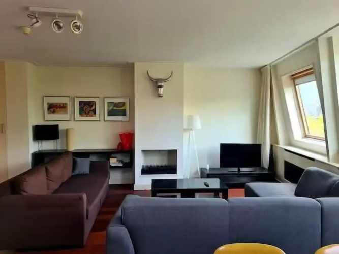 Marnix360Apartments
