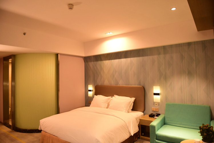 Holiday Inn Express Lhasa Potala Square