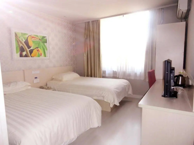 Lejia Business Chain Hotel