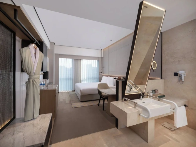 Premium Double room with city view