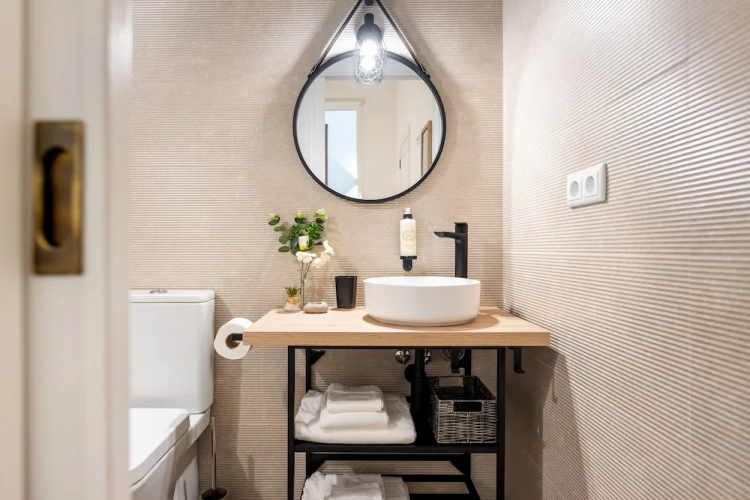 Feel Discovery Homes in Douro