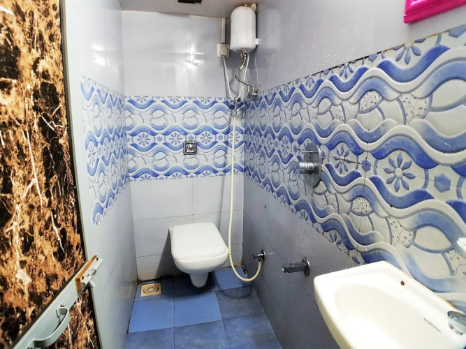 Hexa Ahlan Dorm - Hostel