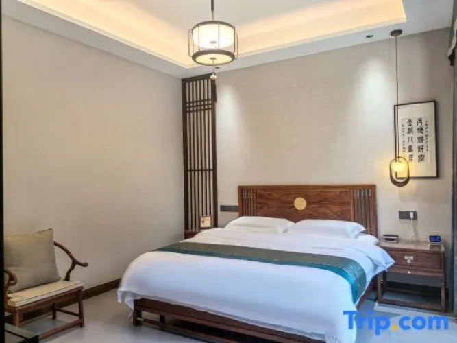 1 Bedroom Double Suite