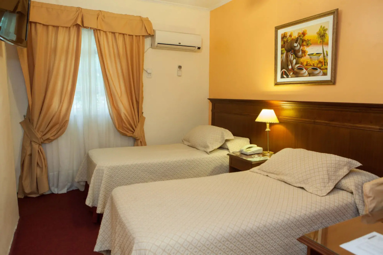 Ritz Hotel Mendoza