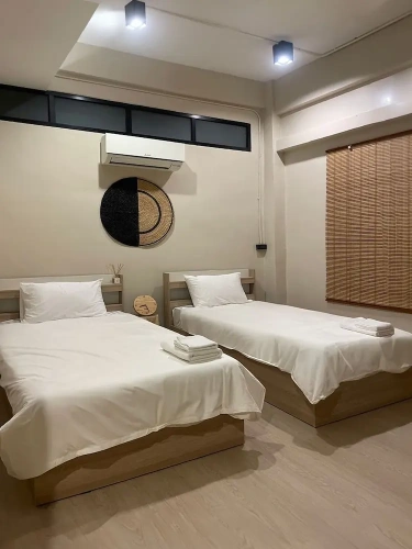 Deluxe Twin room
