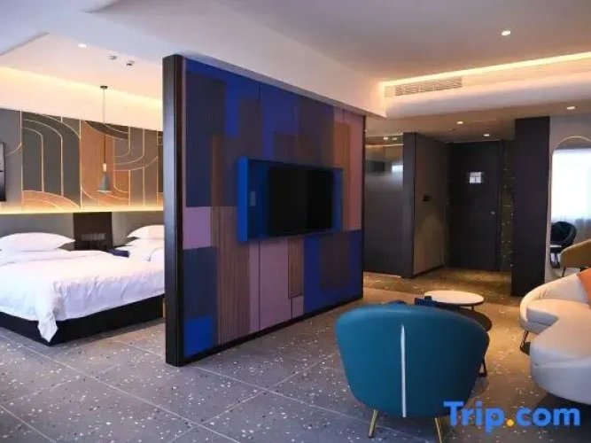 Deluxe Twin Suite
