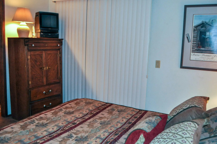 Mammoth Sierra Townhomes #40
