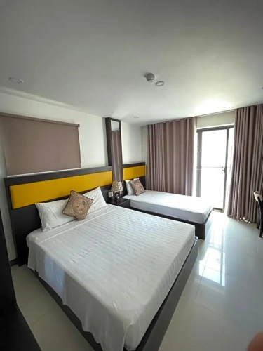 Deluxe Double room with city view