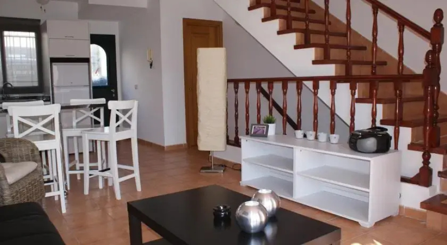 Holiday House Teguisa
