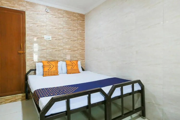 Prince Residency by OYO Rooms