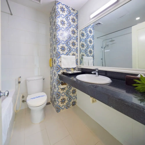Deluxe Double room with balcony and with sea view