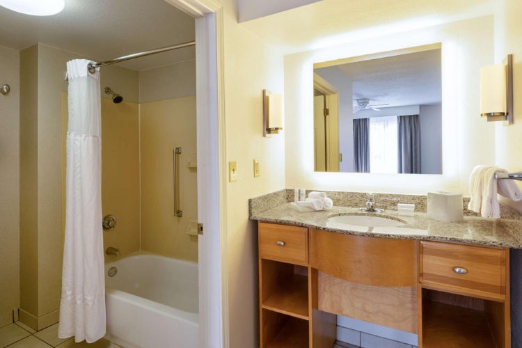 1 Bedroom Quadruple Suite