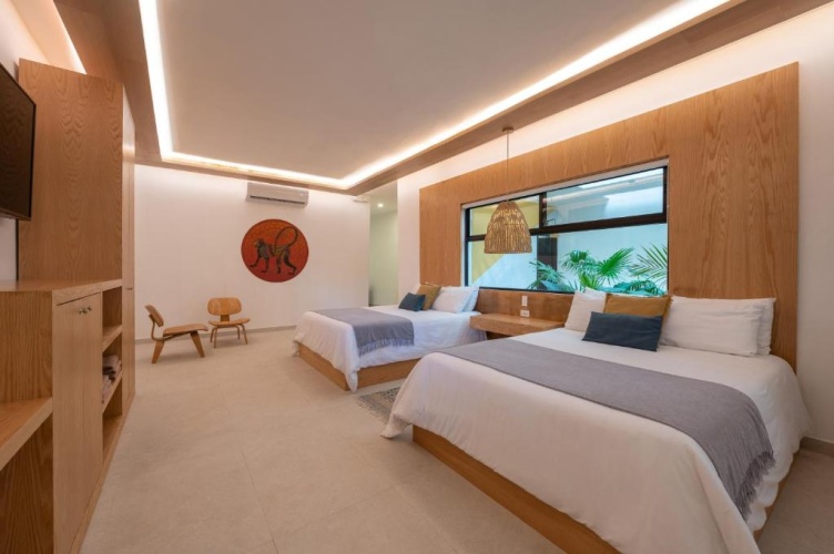 Deluxe Quadruple room