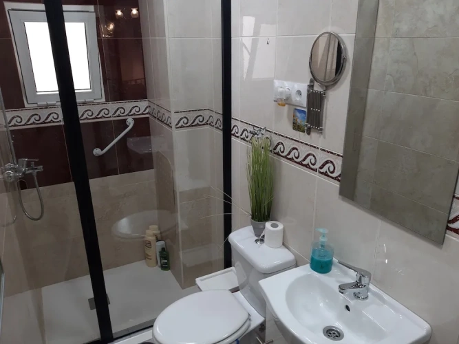 1 Bedroom Standard Quadruple Family room with balcony