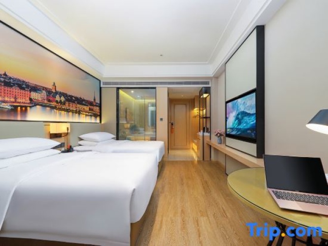 Deluxe Double room with view