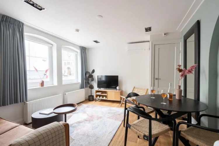 Numa Amsterdam Helmers