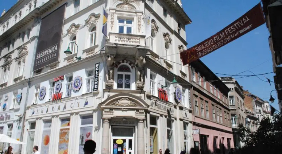 Hostel Inn Luxury