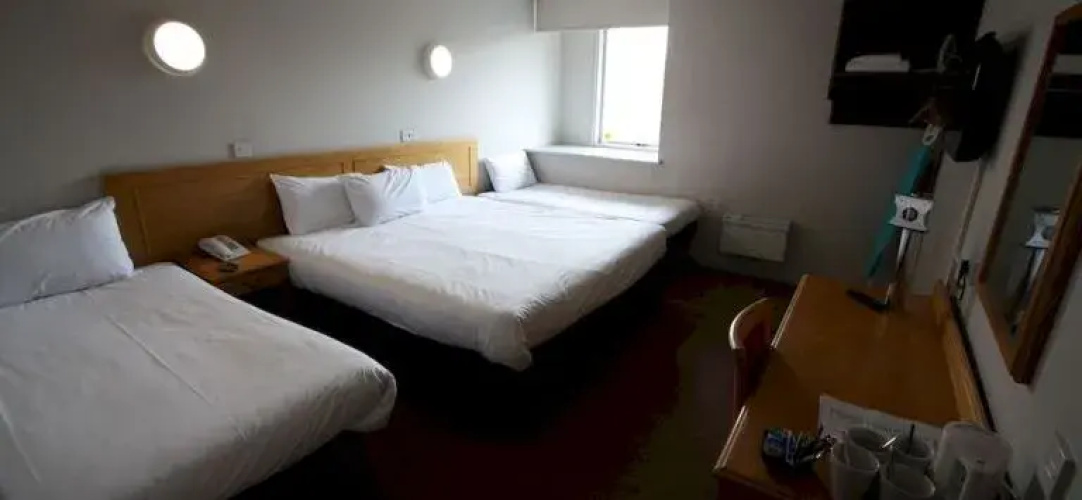247Hotel.com