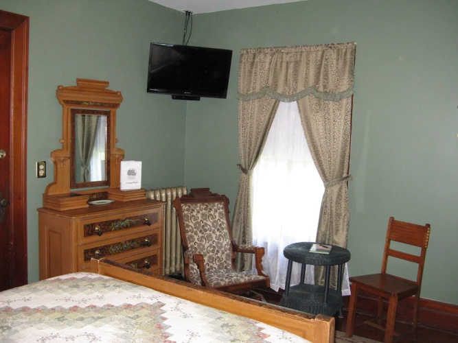 1897 Beekman House