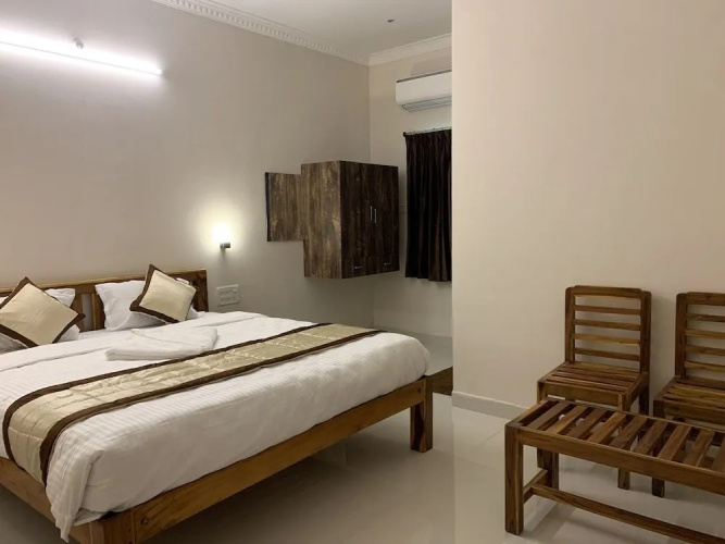 Qube Inn