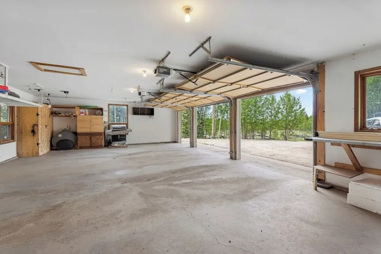 3 Bedrooms Cottage
