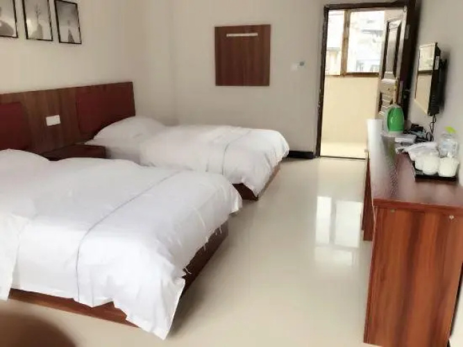 Pu'er Jiayu Hotel