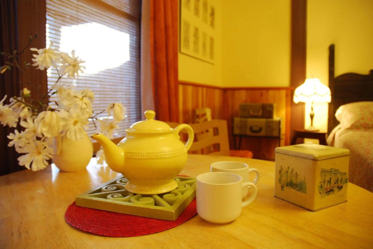 Victoria Falls House Inn