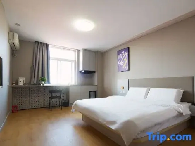 Standard Sextuple room