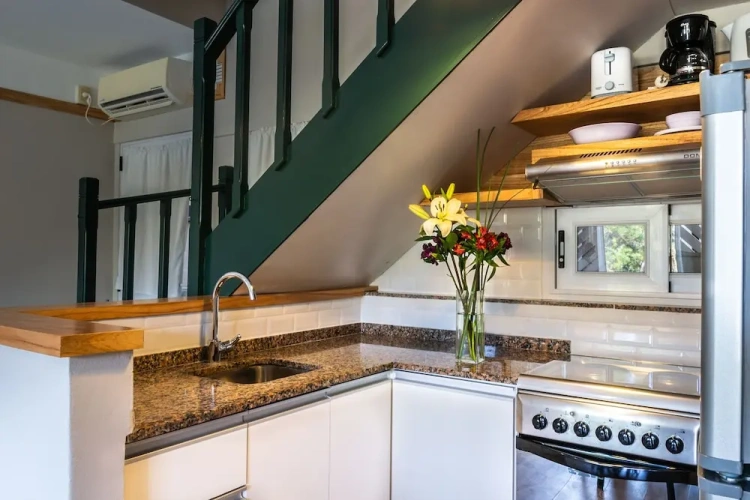 2 Bedrooms Classic Apartment
