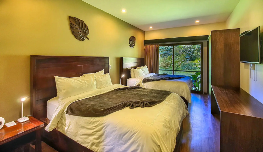 El Silencio Lodge and Spa