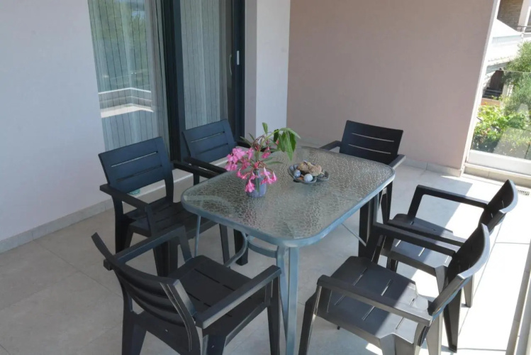 Sole Apartments