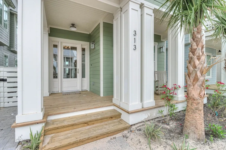4 Bedrooms Cottage