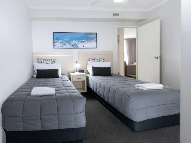 2 Bedrooms Standard room with bay view