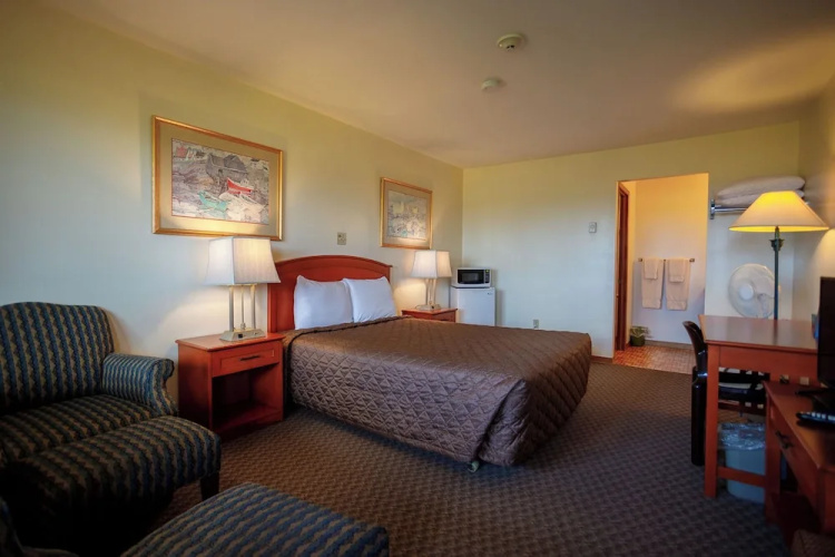 Tidal Bore Inn