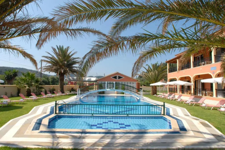 Dimitris Apartments