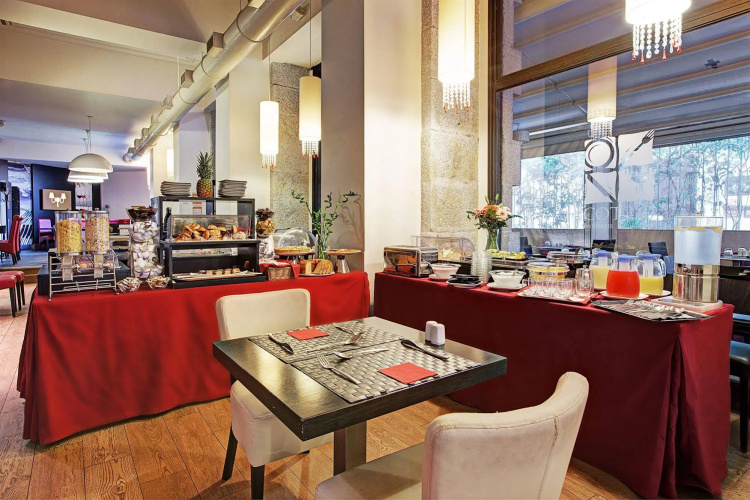 Hotel Dharma Luxury Hotel