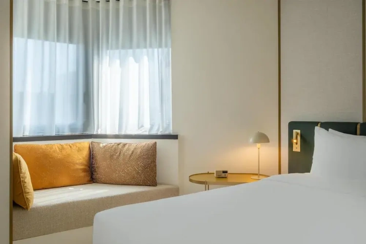 1 Bedroom Suite