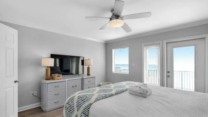 Beachfront Comfort at Costa Del Sol C1