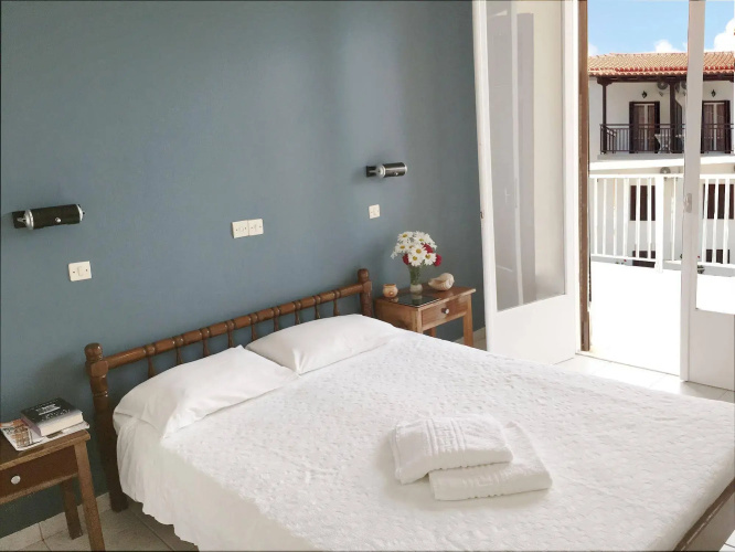 Hotel Alex