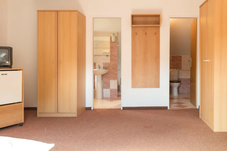 Outline B&B Jiricna