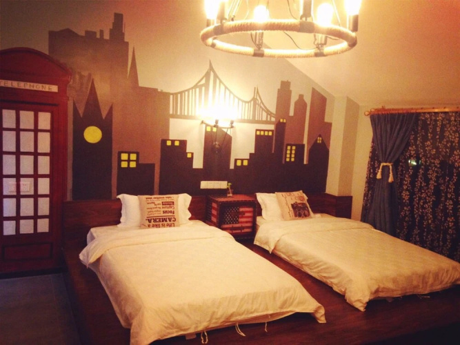 Firefly Inn Mount Danxia