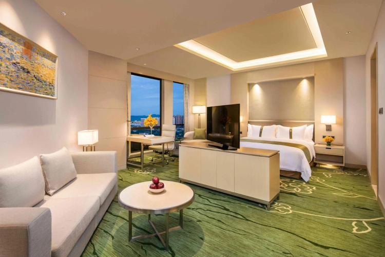 Holiday Inn Chongqing University Town by IHG