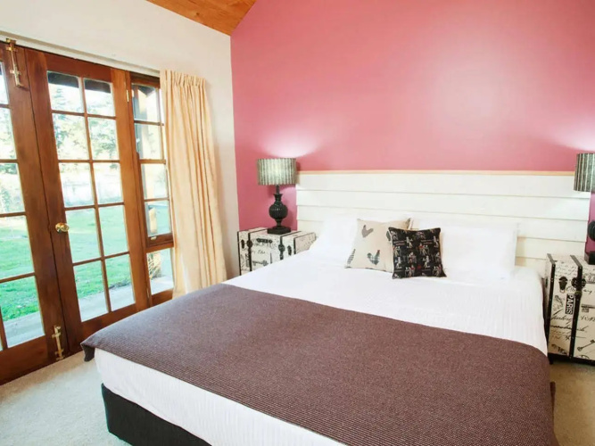 Beechworth Cedar Cottages