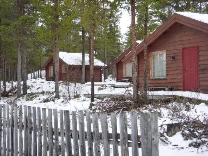 2 Bedrooms Chalet
