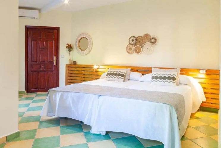 Superior Family room