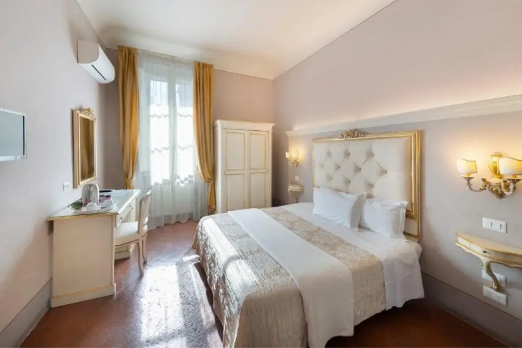 Superior Double room with balcony