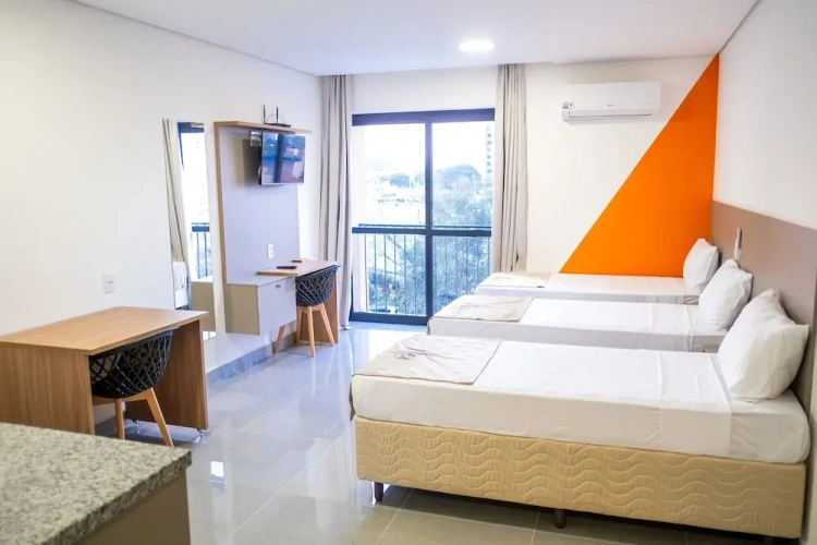Standard Triple room with balcony