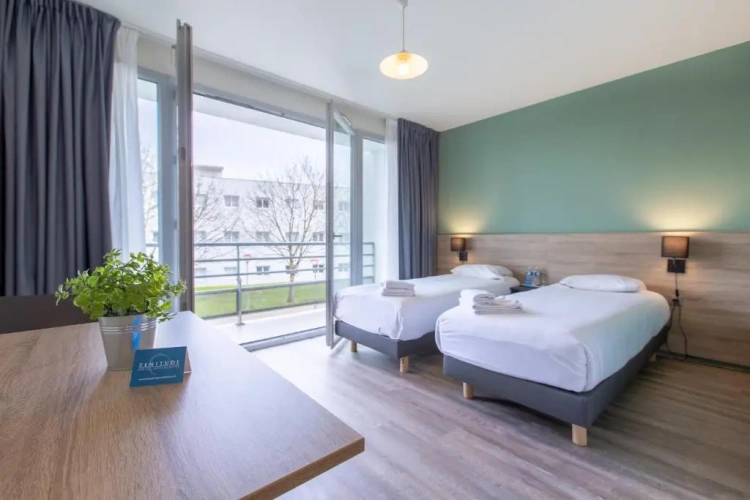 Twin Studio with balcony