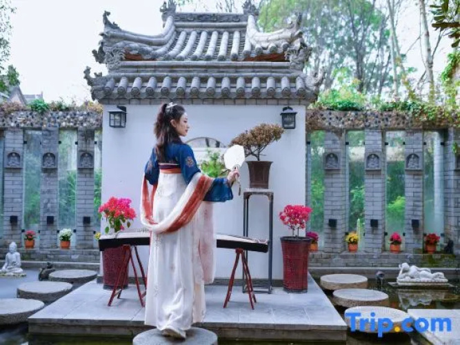 Liquan Fudu Biyuan