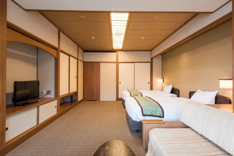 Ooedo Onsen Monogatari Premium Ito Hotel New Okabe